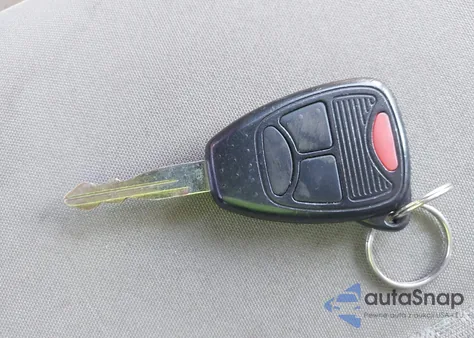 2007 Jeep Liberty Sport из США, поврежденный, VIN 1J4GL48K27W632681